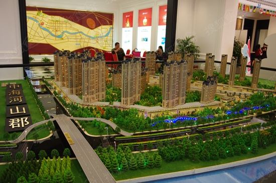 沙盘模型制作：材料创新与效果升级